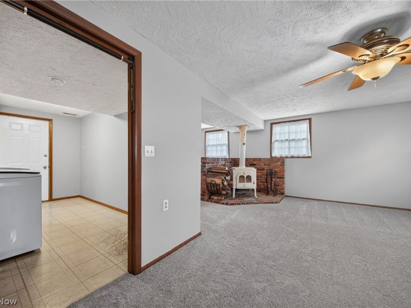 90 Meadowridge Drive, Geneva, OH 44041 Photo 23