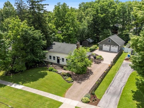 220 N Hambden Street , Chardon, OH 44024