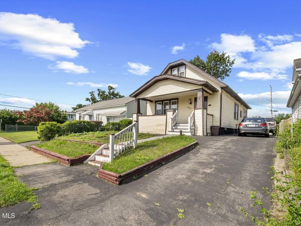 1611 Schuyler Street, Schenectady, NY 12303
