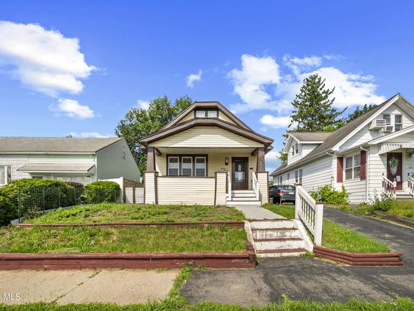 1611 Schuyler Street, Schenectady, NY 12303