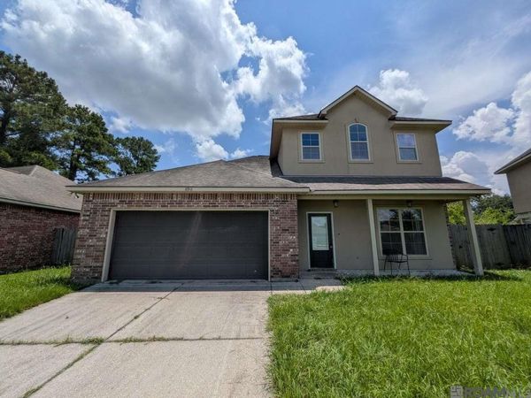 6916 Silver Springs Dr, Central, LA 70739