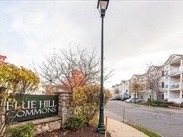 2109 Davenport Ave, Unit 2109, Canton, MA 02021