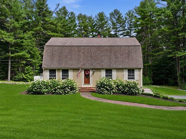 25 Coal Kiln Rd, Princeton, MA 01541