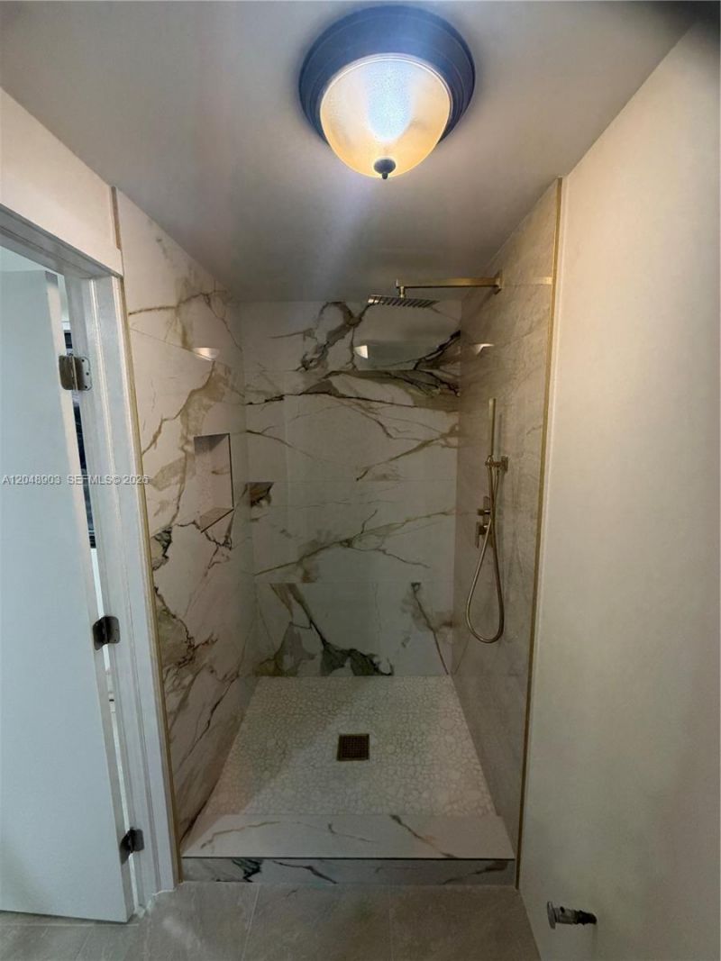 725 SW 1st Ave, Unit 1, Homestead, FL 33030 Photo