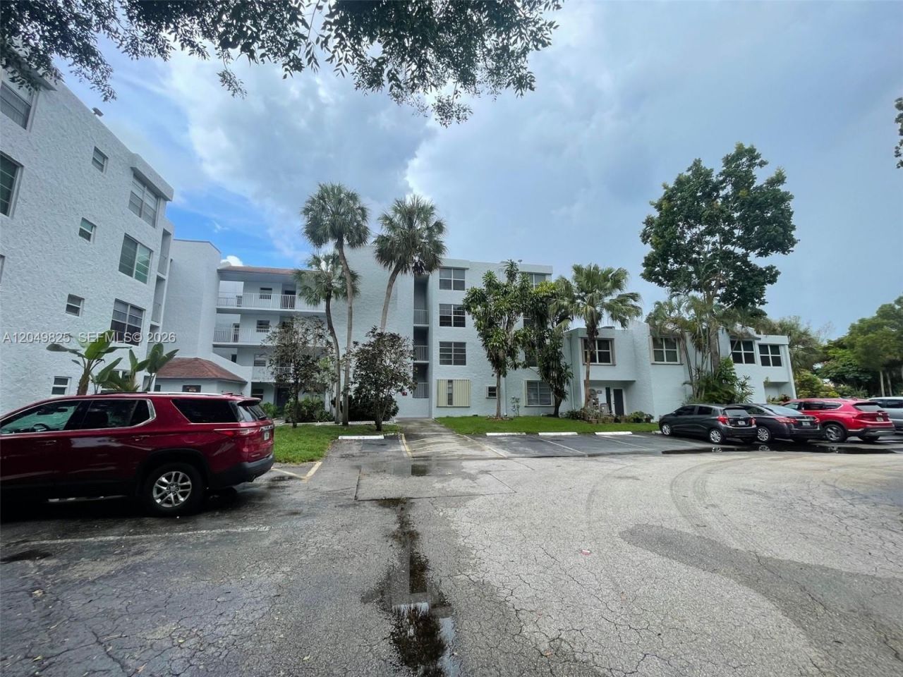9441 Live Oak Pl , Unit 209, Davie, FL 33324 Photo