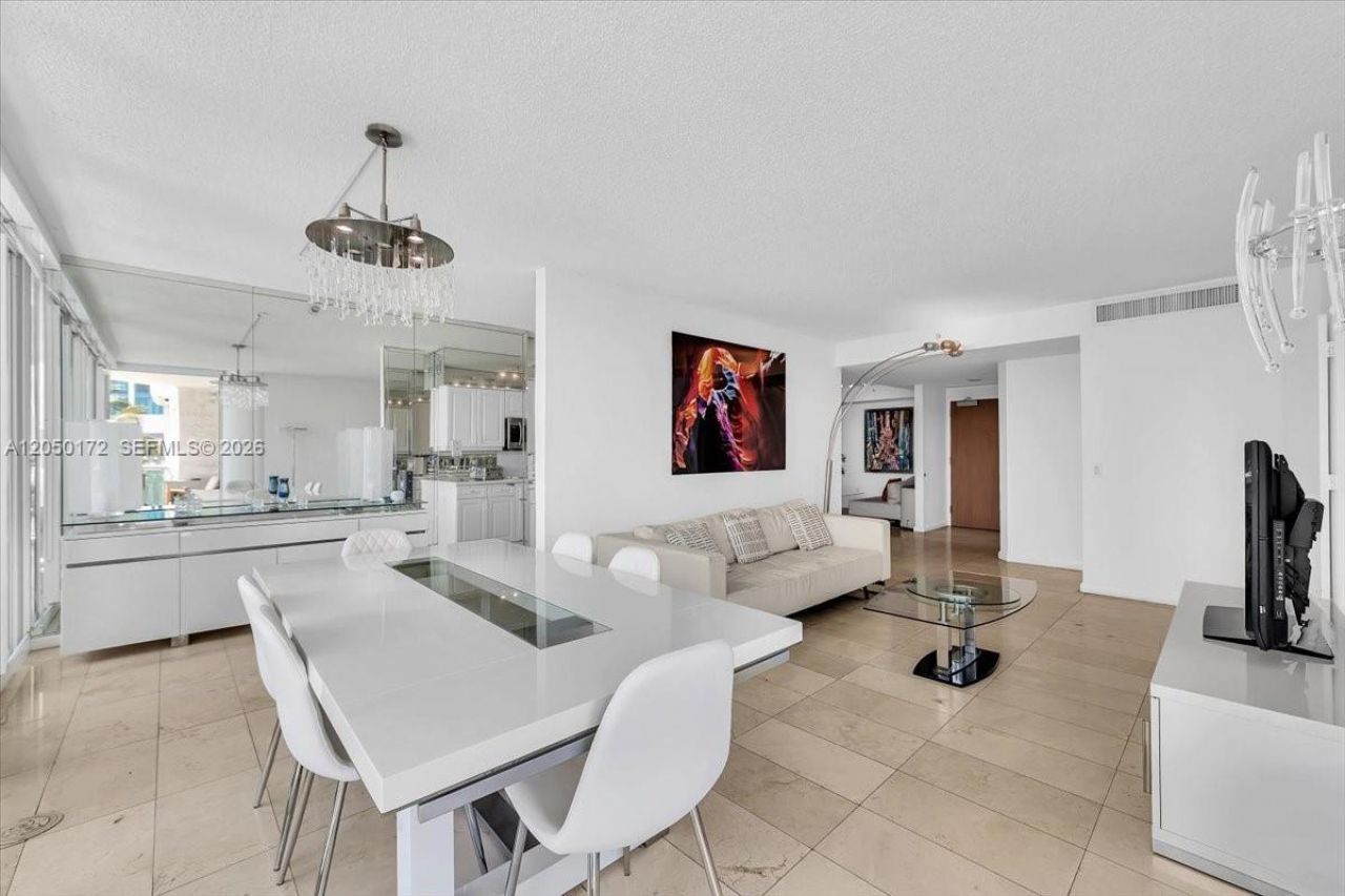 16400 Collins Ave, Unit 342, Sunny Isles Beach, FL 33160 Photo