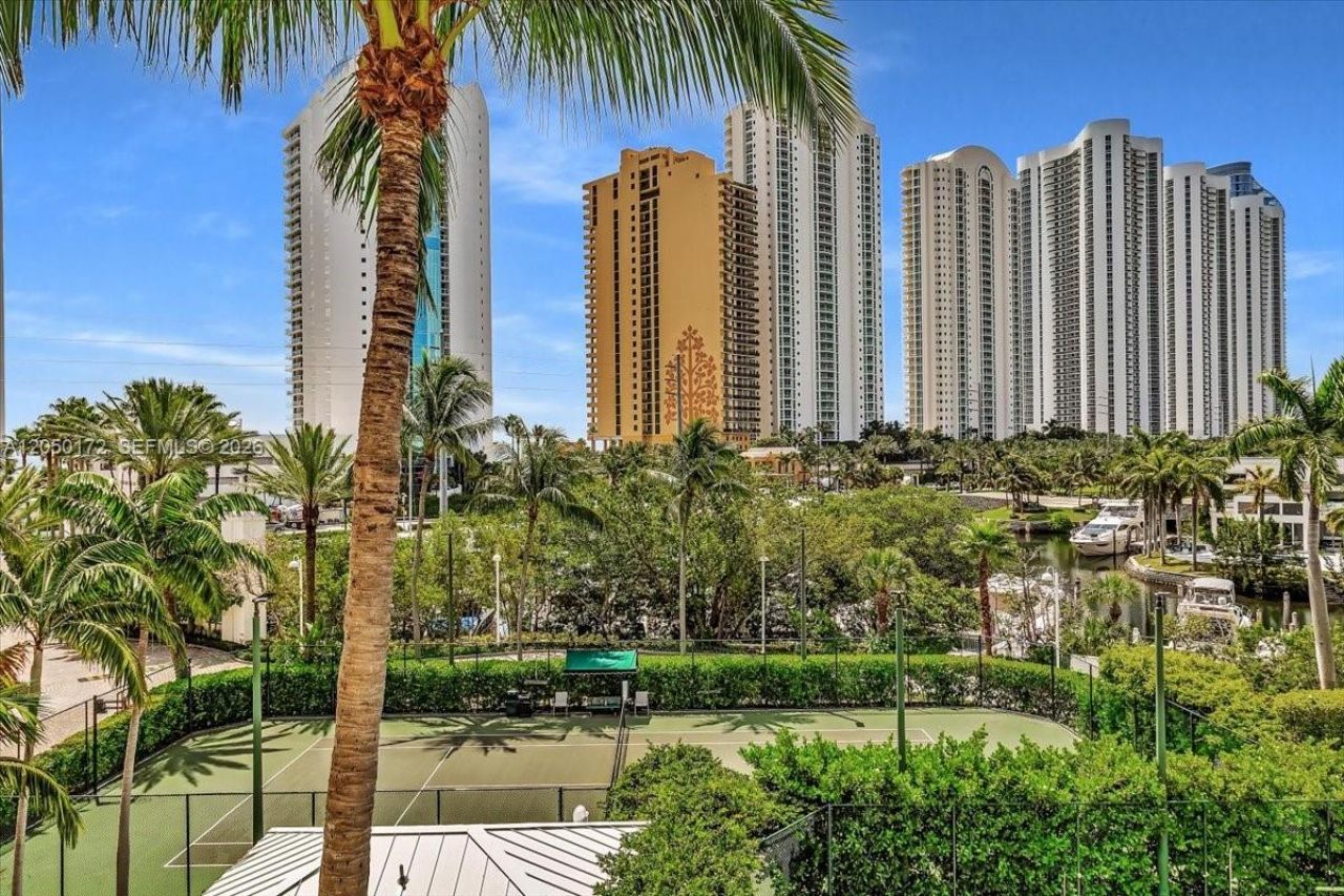 16400 Collins Ave, Unit 342, Sunny Isles Beach, FL 33160 Photo