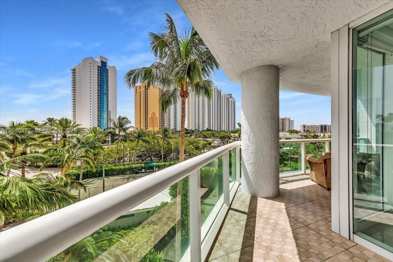 16400 Collins Ave, Unit 342, Sunny Isles Beach, FL 33160 Photo