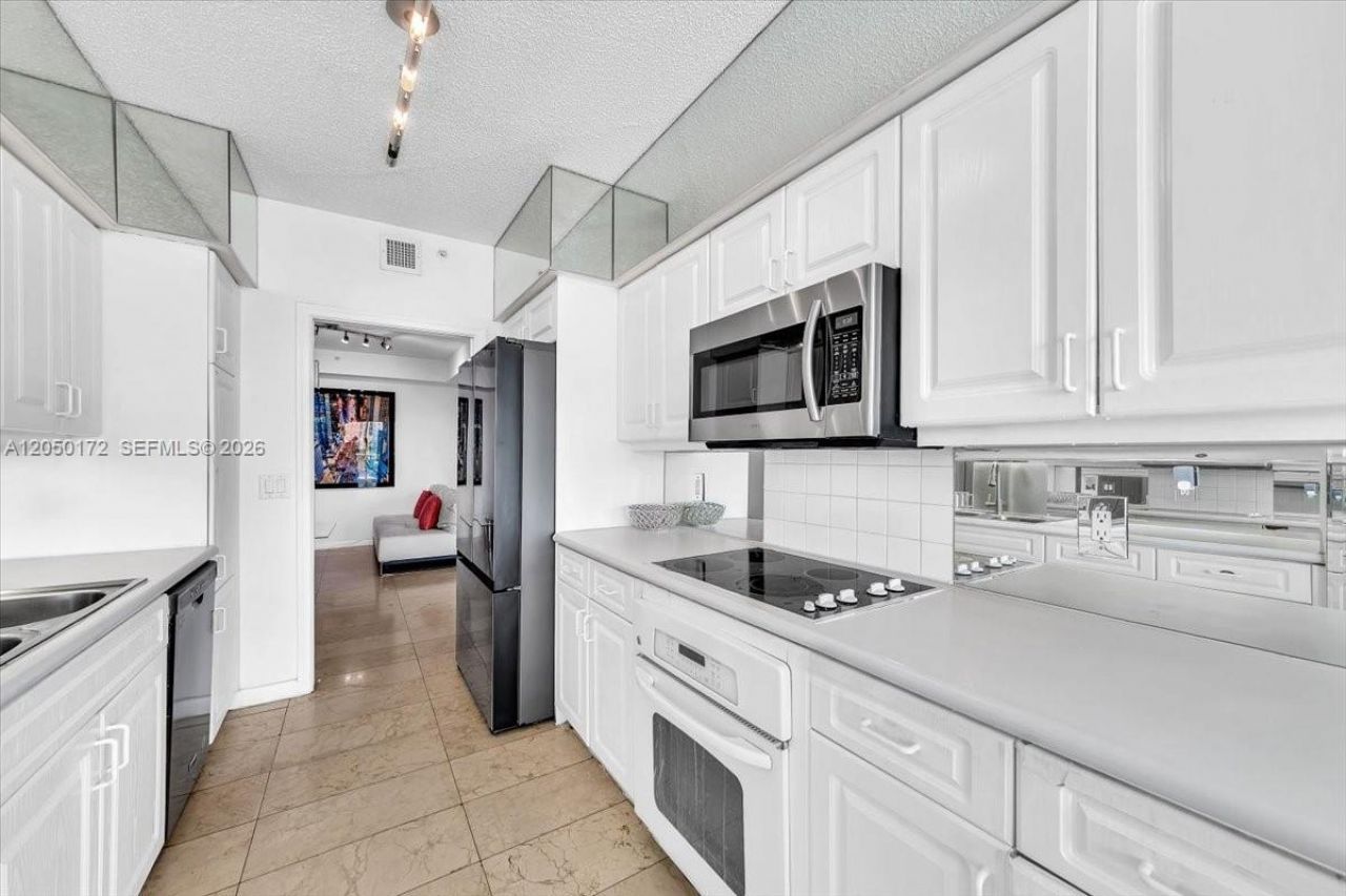 16400 Collins Ave, Unit 342, Sunny Isles Beach, FL 33160 Photo