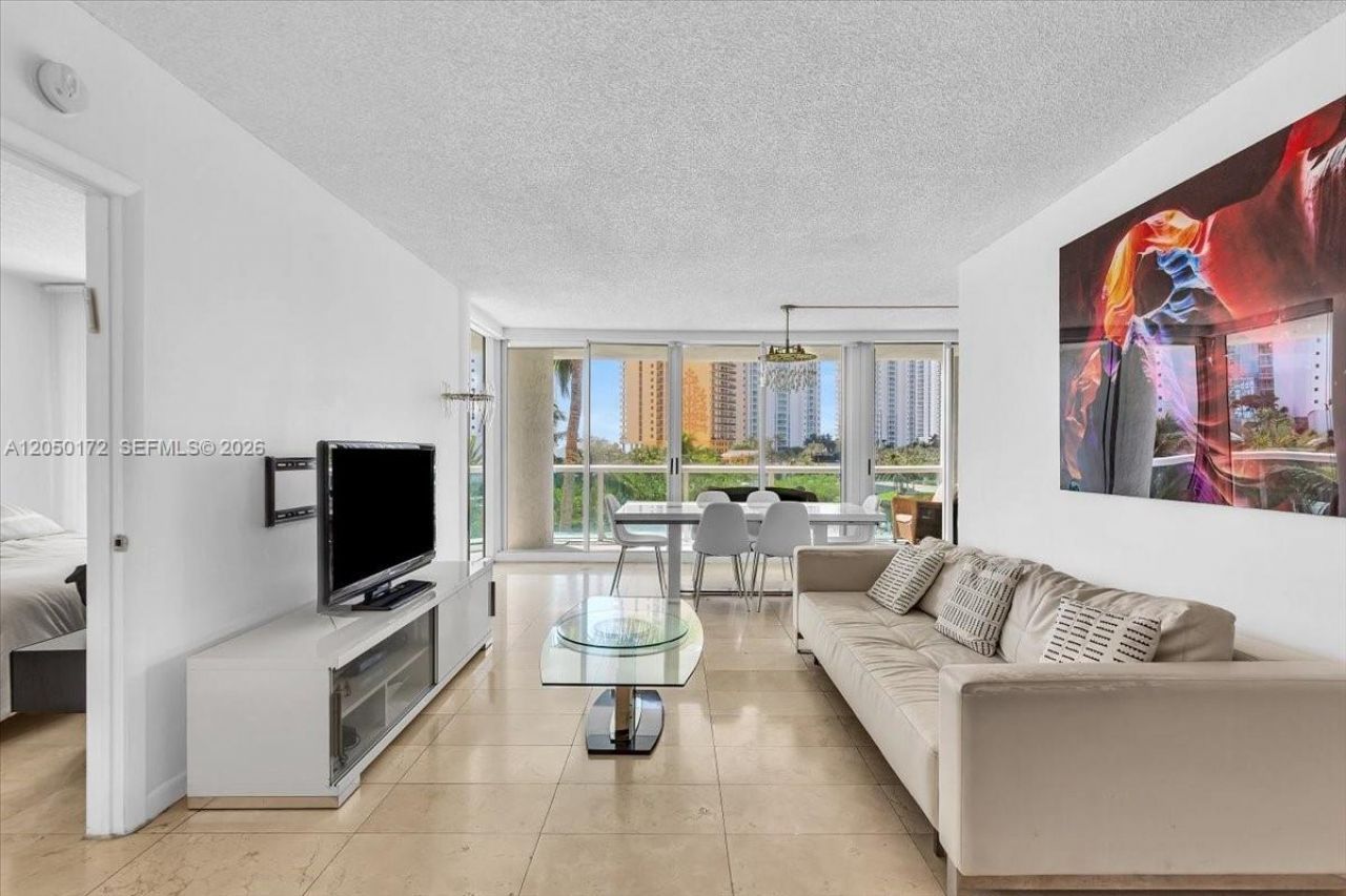16400 Collins Ave, Unit 342, Sunny Isles Beach, FL 33160 Photo