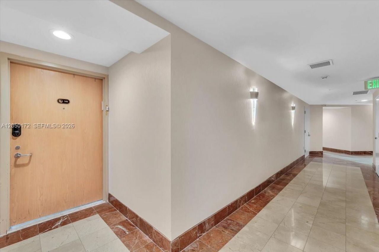 16400 Collins Ave, Unit 342, Sunny Isles Beach, FL 33160 Photo
