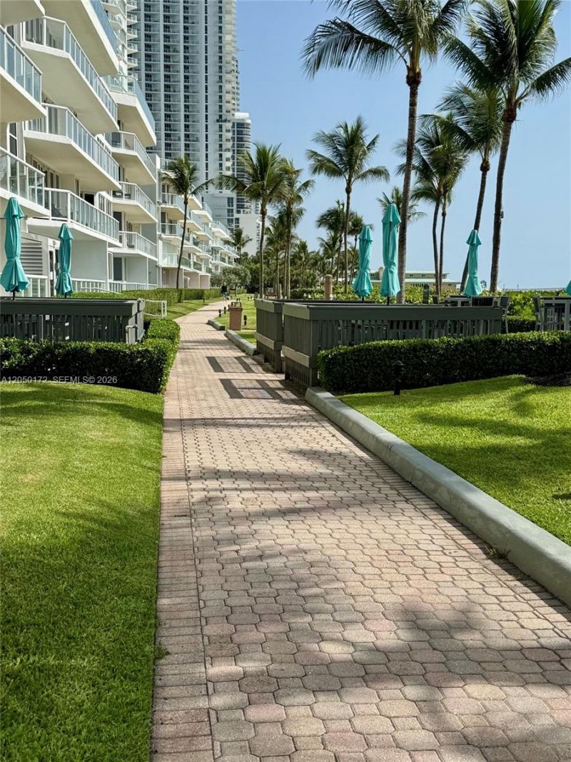 16400 Collins Ave, Unit 342, Sunny Isles Beach, FL 33160 Photo