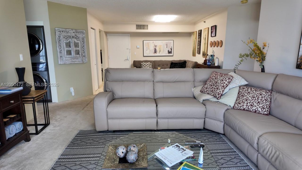 3600 Mystic Pointe Dr , Unit 1111, Aventura, FL 33180 Photo