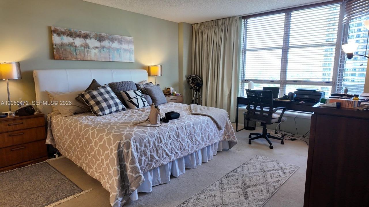 3600 Mystic Pointe Dr , Unit 1111, Aventura, FL 33180 Photo