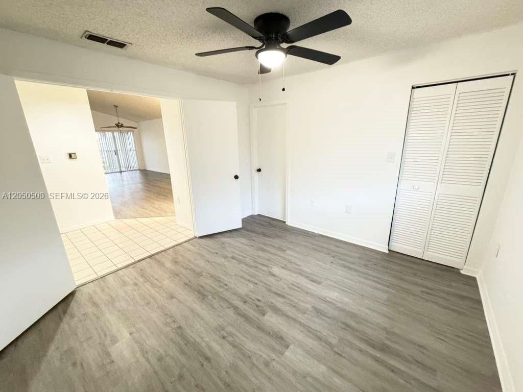 14208 Glenmoor Dr, Unit 14208, West Palm Beach, FL 33409 Photo