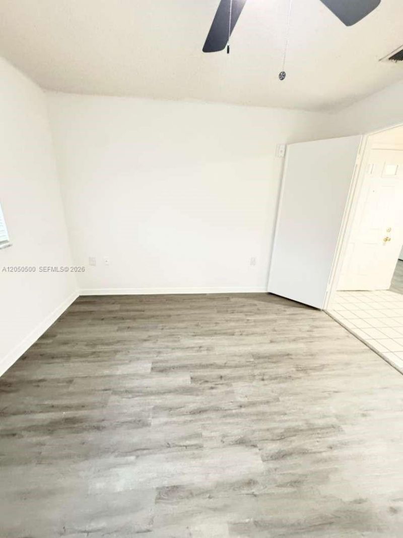 14208 Glenmoor Dr, Unit 14208, West Palm Beach, FL 33409 Photo