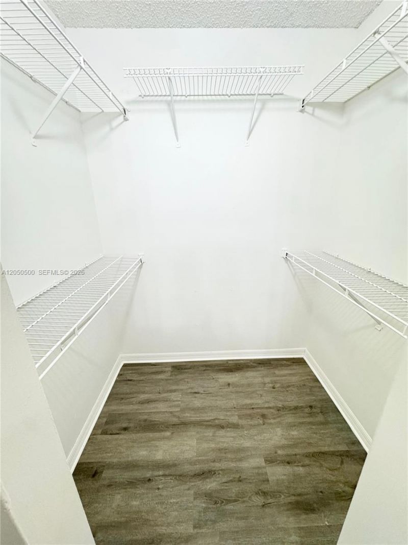 14208 Glenmoor Dr, Unit 14208, West Palm Beach, FL 33409 Photo