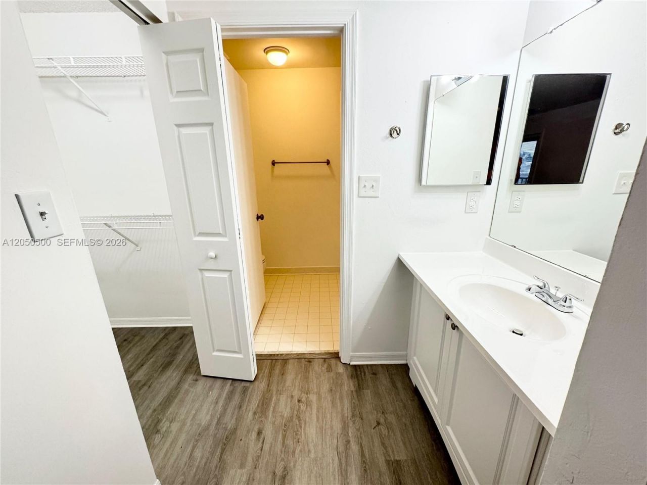14208 Glenmoor Dr, Unit 14208, West Palm Beach, FL 33409 Photo