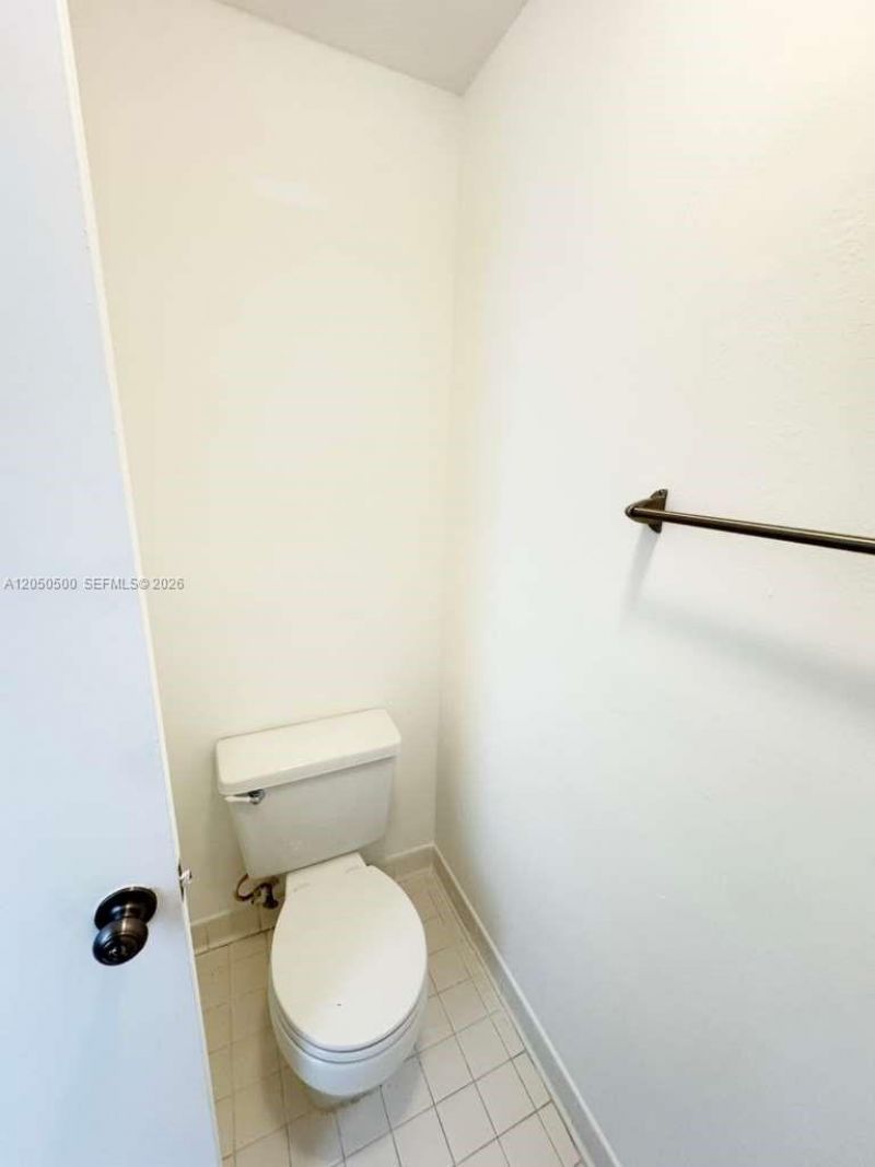 14208 Glenmoor Dr, Unit 14208, West Palm Beach, FL 33409 Photo