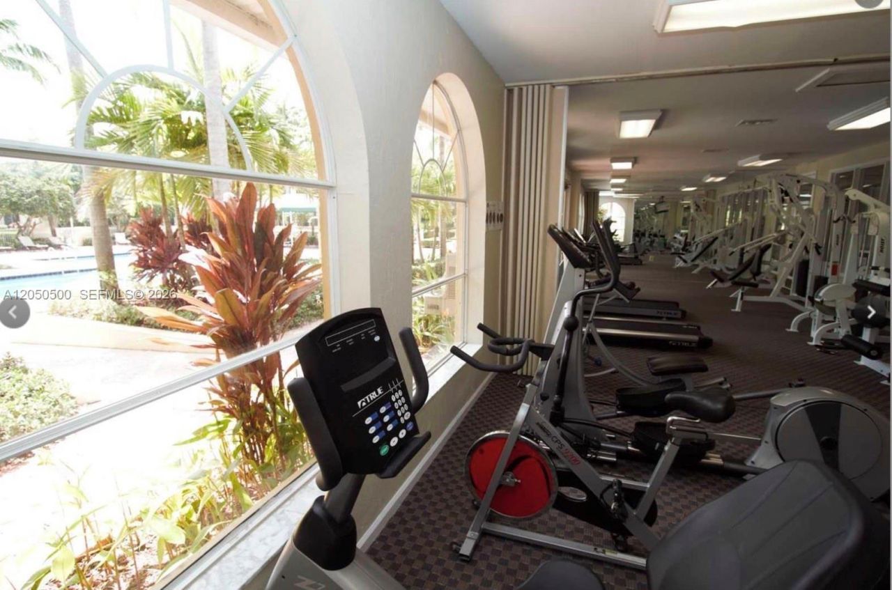 14208 Glenmoor Dr, Unit 14208, West Palm Beach, FL 33409 Photo