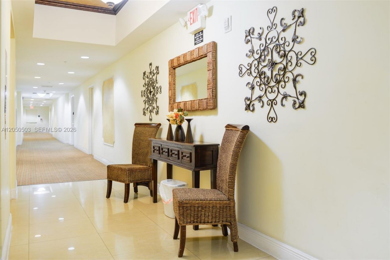2280 SW 32nd Ave , Unit 213, Miami, FL 33145 Photo