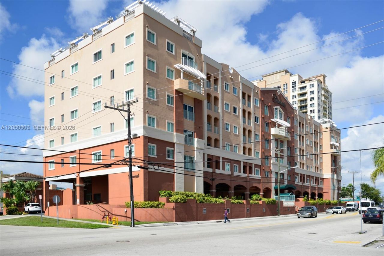 2280 SW 32nd Ave , Unit 213, Miami, FL 33145 Photo