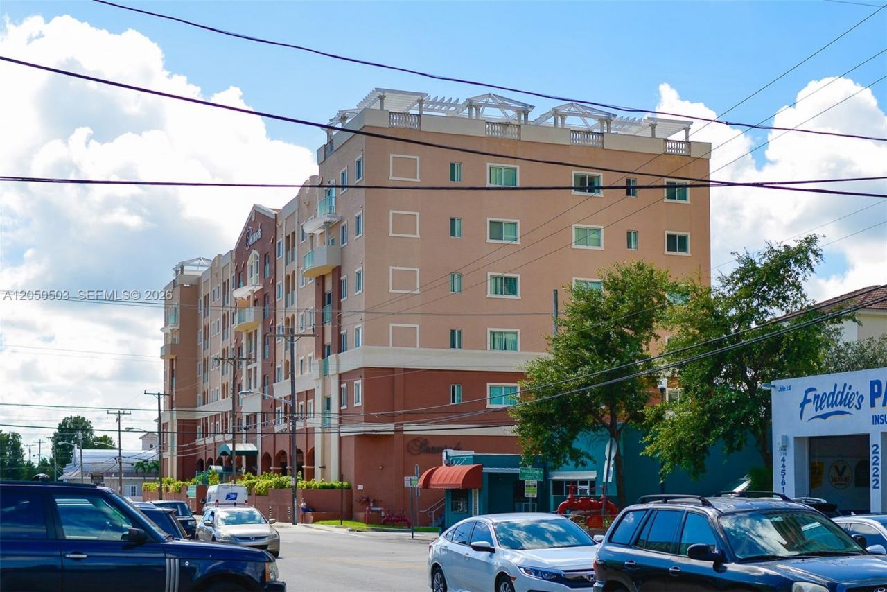 2280 SW 32nd Ave , Unit 213, Miami, FL 33145 Photo