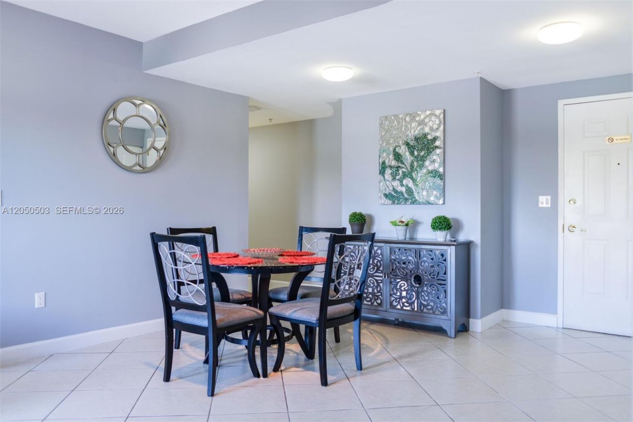 2280 SW 32nd Ave , Unit 213, Miami, FL 33145 Photo