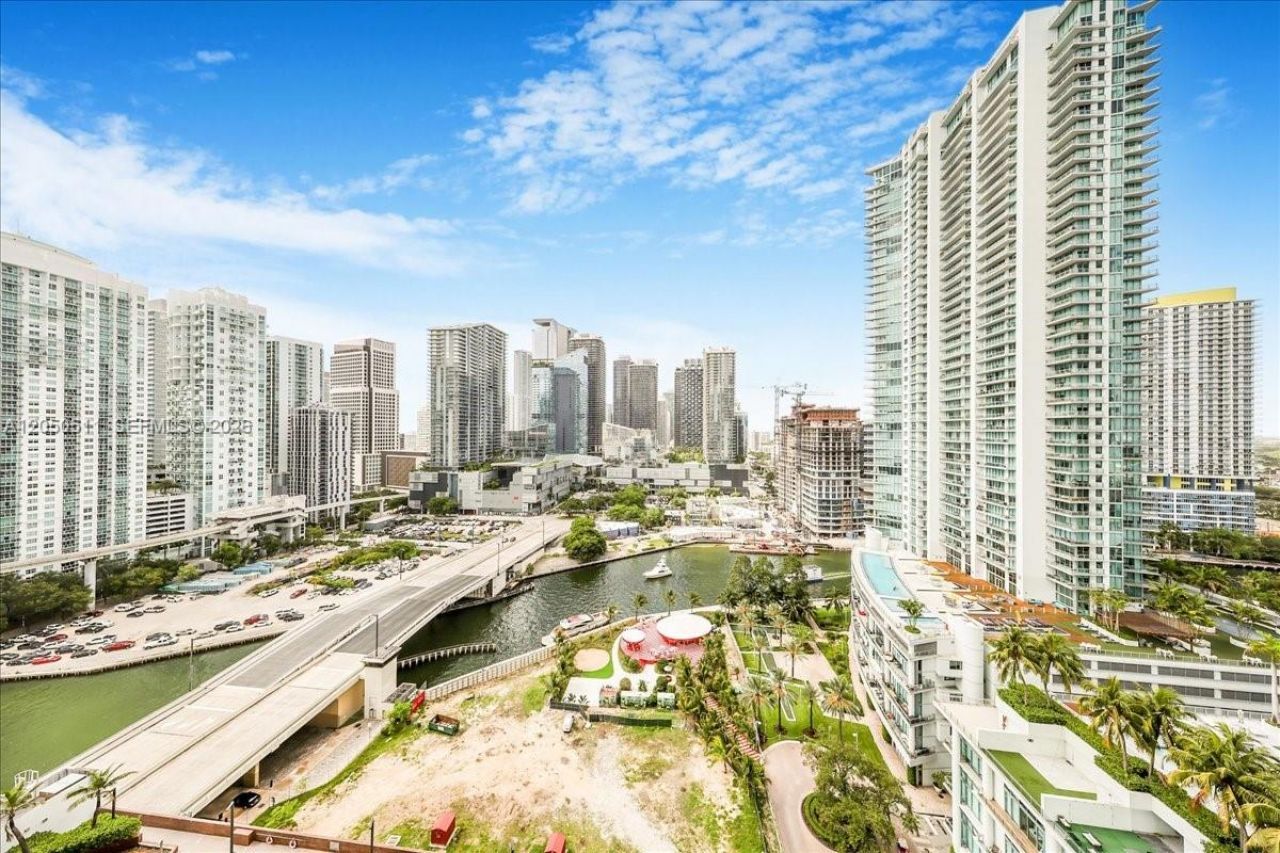 350 S Miami Ave , Unit 2314, Miami, FL 33130 Photo
