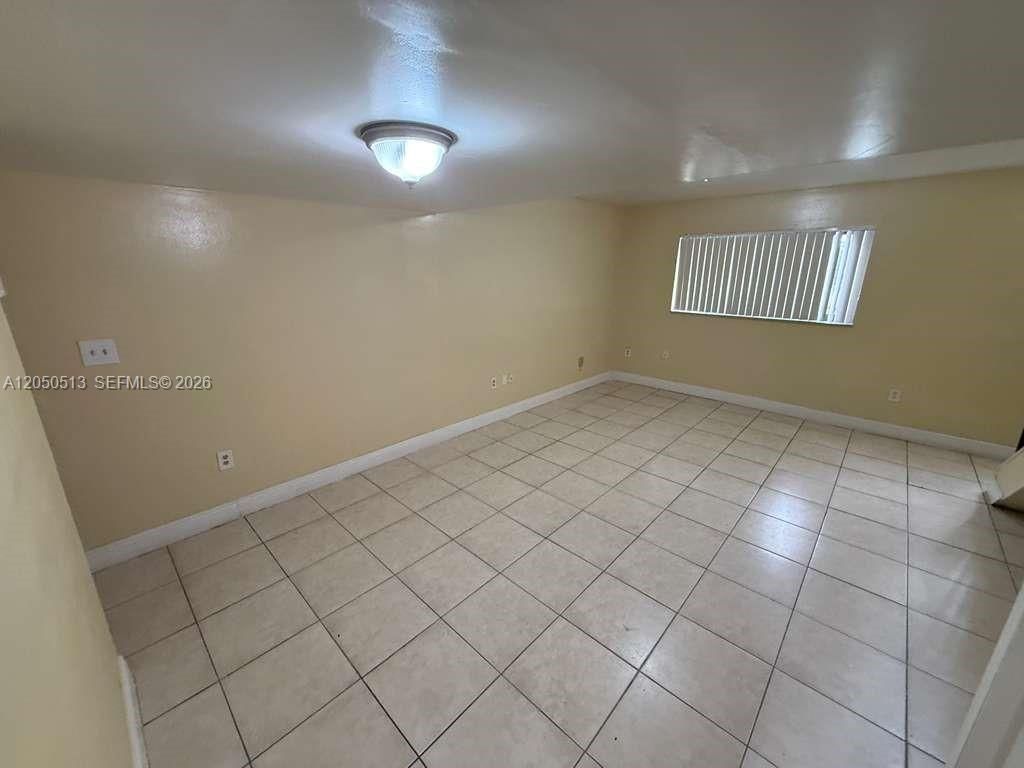 5 Olive Dr , Unit 12, Hialeah, FL 33010 Photo
