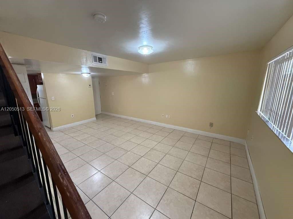5 Olive Dr , Unit 12, Hialeah, FL 33010 Photo