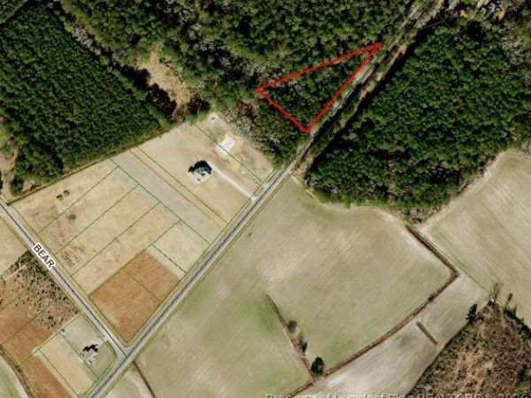Lowe Road, Lumberton, NC 28360