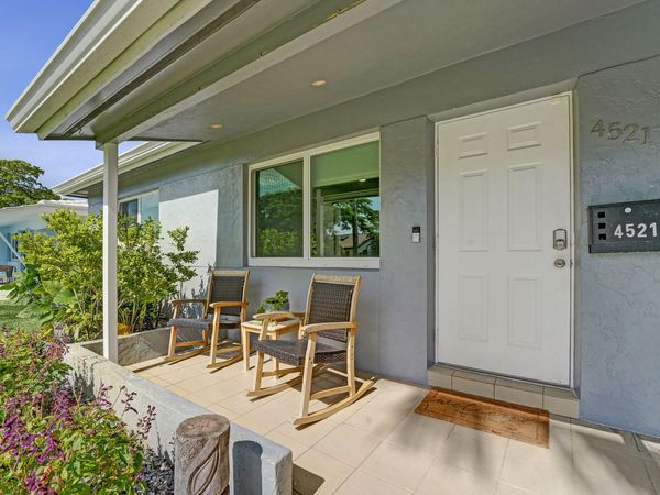 4521 NE 2nd Avenue, Oakland Park, FL 33334