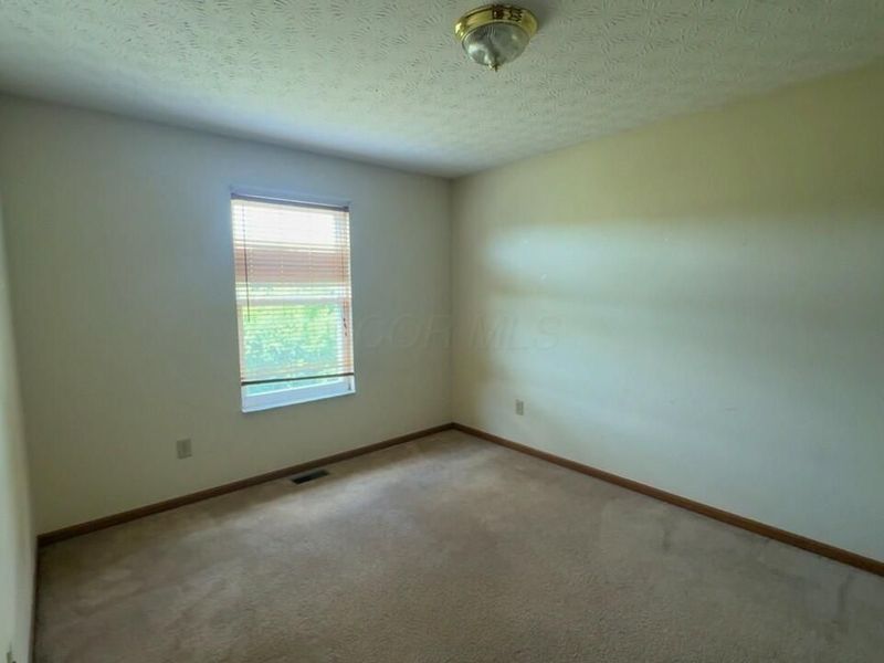 2545 Bellaston Court , Grove City, OH 43123 Photo 11