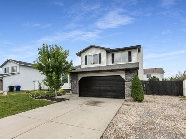 1225 W MORNING VISTA DR S, Taylorsville, UT 84123