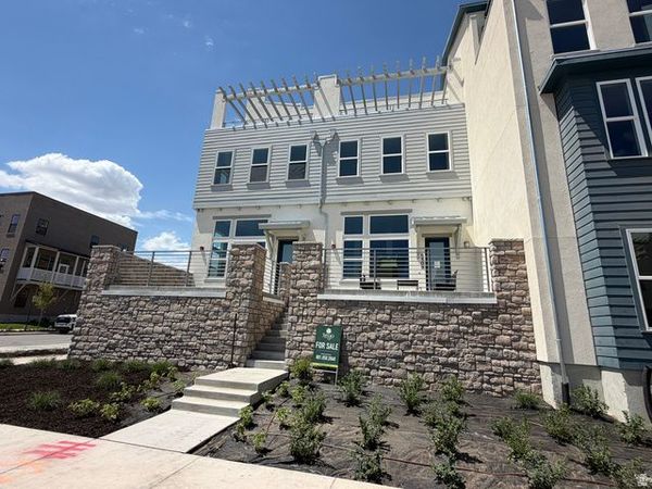 5308 W CENTER FIELD DR S, Unit 136, South Jordan, UT 84009
