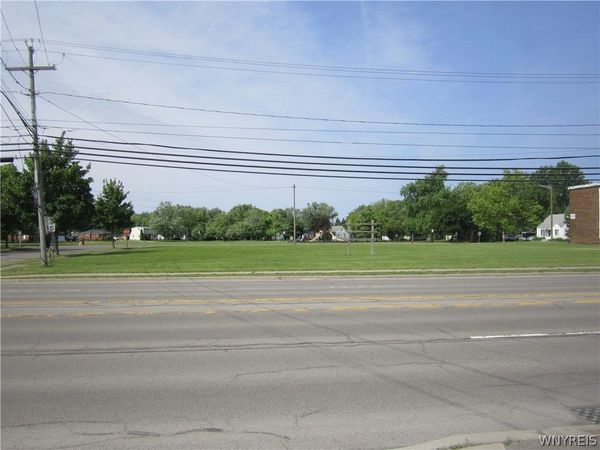 VL Military Road , Niagara Falls, NY 14304