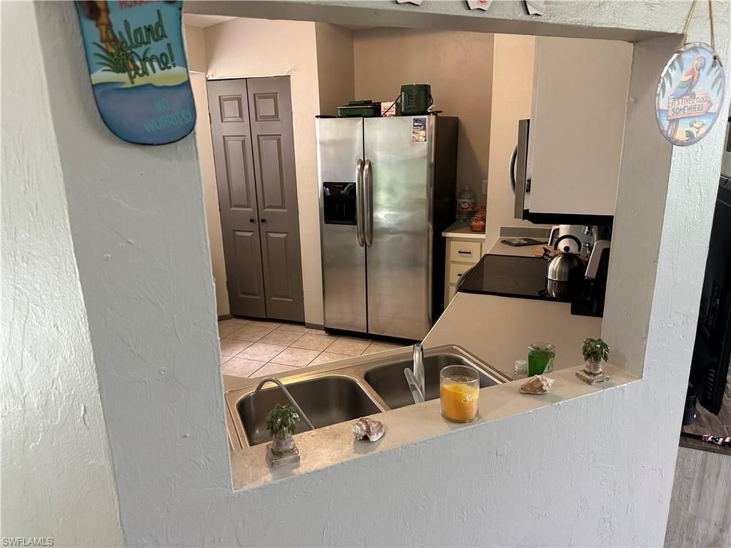 2124 NE 7th Pl , Cape Coral, FL 33909 Photo