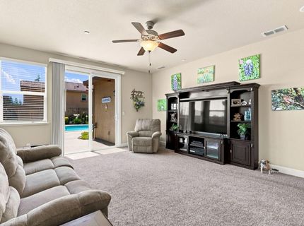 101 Gerrard Ct, Roseville, CA 95661 Photo