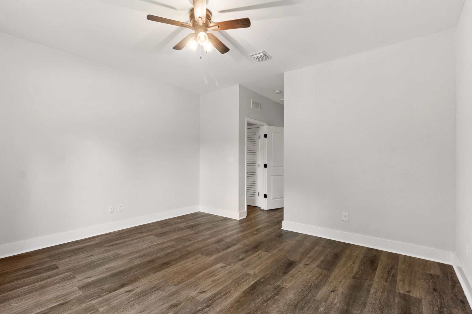 211 Franklin Street, Carrabelle, FL 32322 Photo