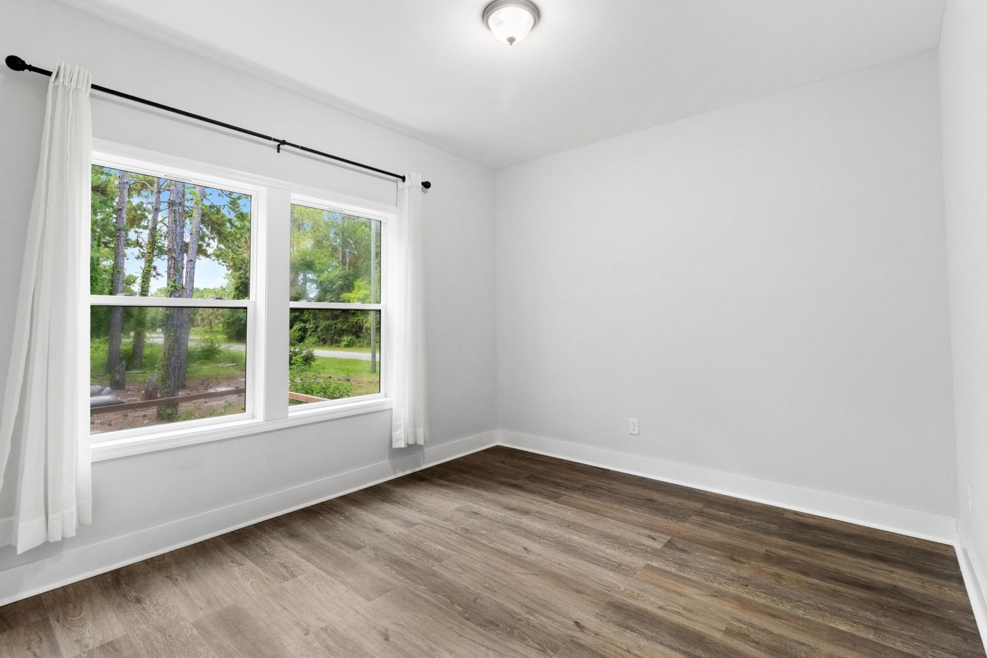 211 Franklin Street, Carrabelle, FL 32322 Photo