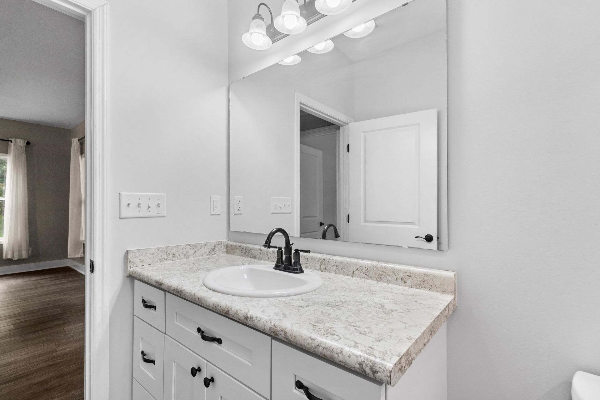 211 Franklin Street, Carrabelle, FL 32322 Photo
