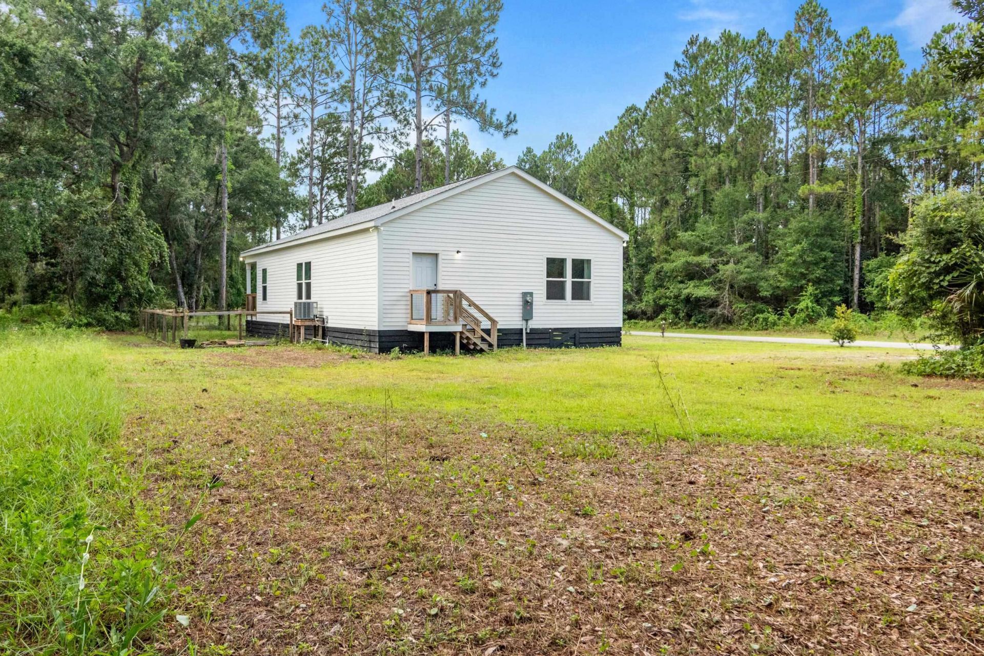 211 Franklin Street, Carrabelle, FL 32322 Photo