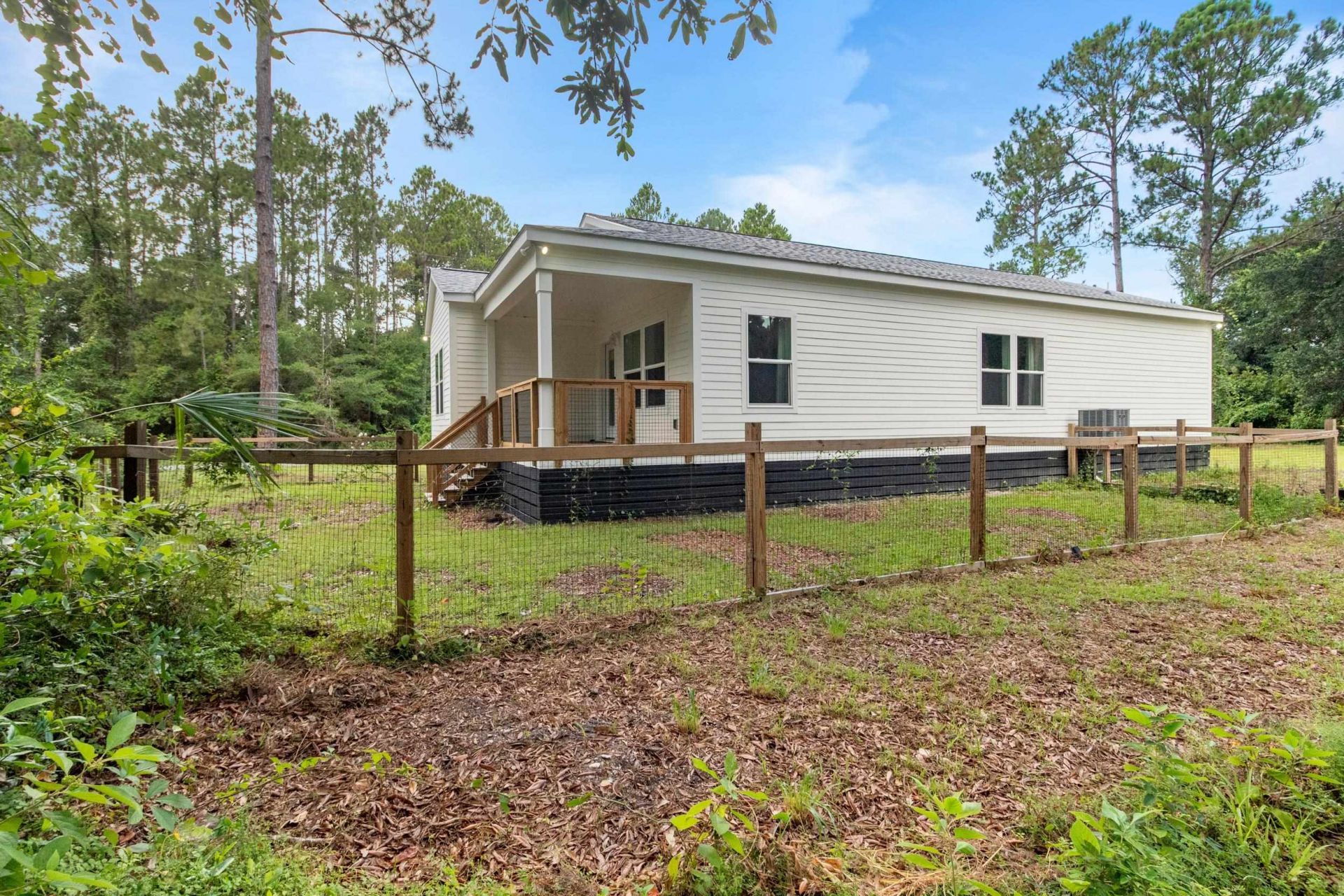 211 Franklin Street, Carrabelle, FL 32322 Photo