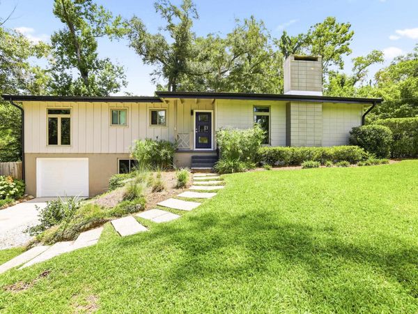 1717 Old Fort Drive, Tallahassee, FL 32301
