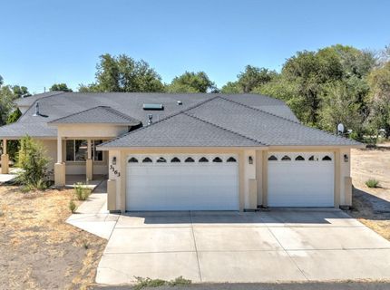 3163 Hannah Calder Court, Fernley, NV 89408 Photo