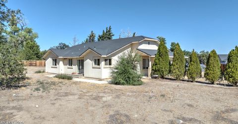 3163 Hannah Calder Court, Fernley, NV 89408 Photo