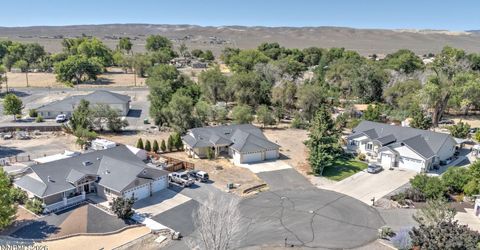 3163 Hannah Calder Court, Fernley, NV 89408 Photo