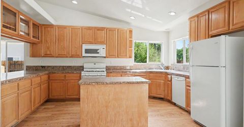3163 Hannah Calder Court, Fernley, NV 89408 Photo