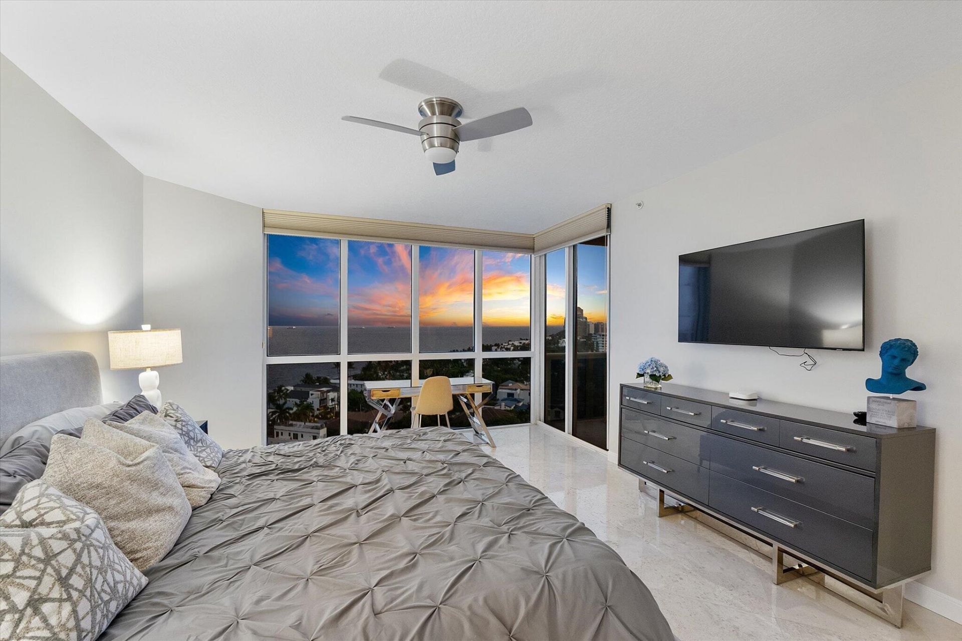 3100 N Ocean Boulevard, Unit 1508, Fort Lauderdale, FL 33308 Photo